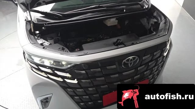 Toyota Alphard Alphad 4th Generation 2025 года - вид 6