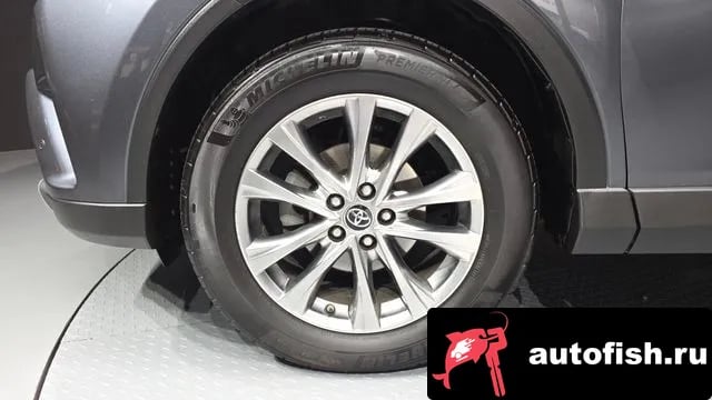 Toyota RAV4 RAV4 5th Generation 2018 года - вид 5