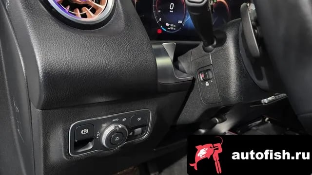 Mercedes-Benz EQB EQB X243 2023 года - похожие автомобили