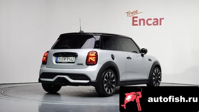 Mini Cooper Cooper S 2022 года - вид 2