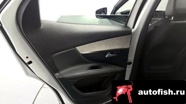 Peugeot 3008 3008 second generation 2022 года - похожие автомобили