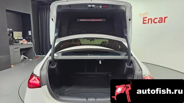 Mercedes-Benz E-Class E-Class W214 2024 года - похожие автомобили