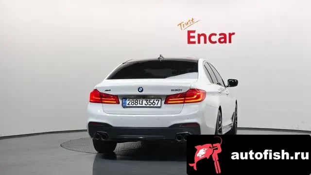 BMW 5-Series 5 Series (G30) 2018 года - вид 4