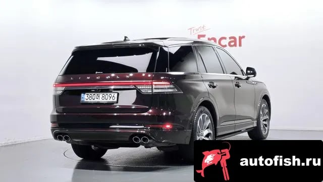 Lincoln Aviator Aviator 2nd generation 2020 года - вид 2
