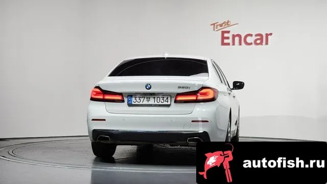 BMW 5-Series 5 Series (G30) 2022 года - вид 4
