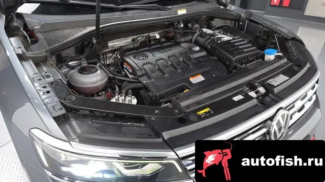 Volkswagen Tiguan Tiguan Allspace 2018 года - вид 6