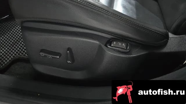 Renault Korea (Samsung) SM3 SM3 Neo 2018 года - похожие автомобили