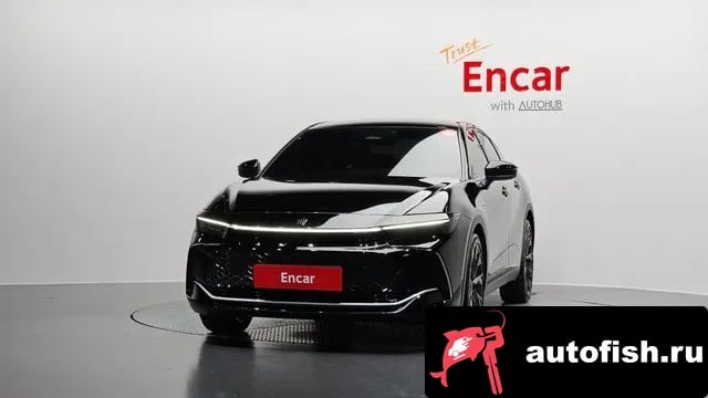Toyota Crown Crown Crossover 2025 года - вид 3