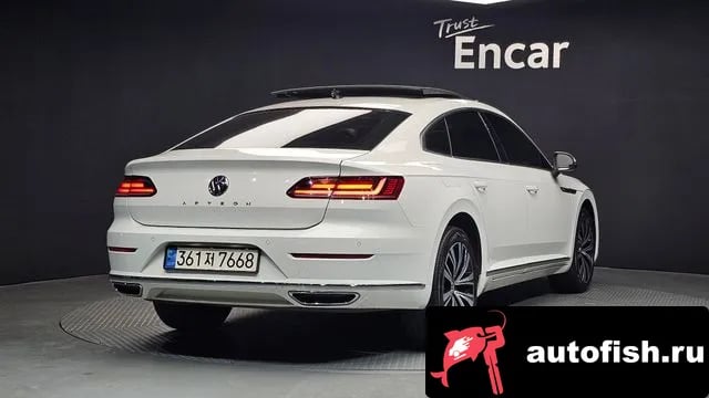 Volkswagen Arteon Atheon 2019 года - вид 2