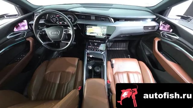 Audi e-tron e-Tron 2020 года - похожие автомобили