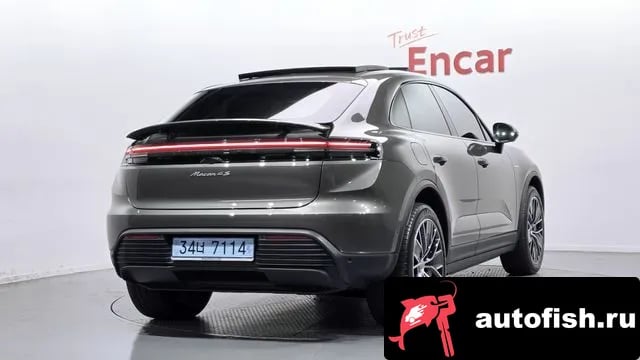 Porsche Macan Makan EV 2025 года - вид 2