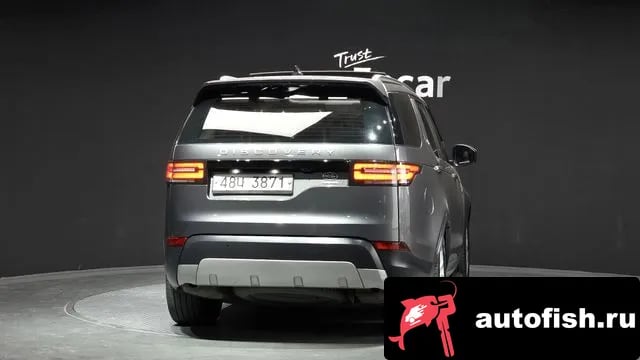 Land Rover Discovery Discovery 5 2018 года - вид 4