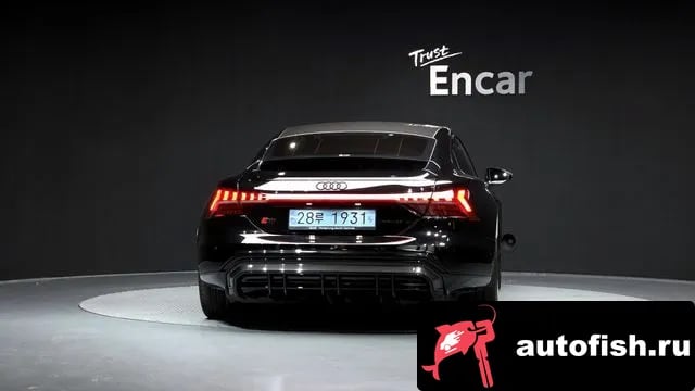 Audi RS e-tron GT RS e-Tron GT 2022 года - вид 4