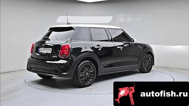 Mini Cooper Cooper 2024 года - похожие автомобили