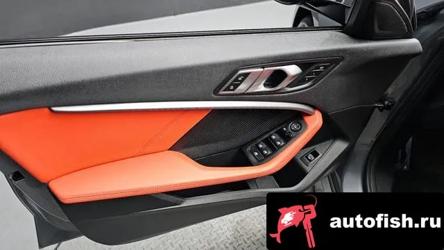 BMW 1-Series 1 Series (F40) 2022 года - похожие автомобили