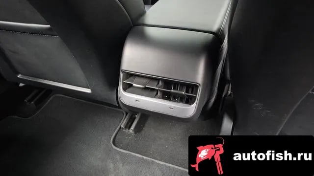 Tesla Model 3 Model 3 2021 года - похожие автомобили