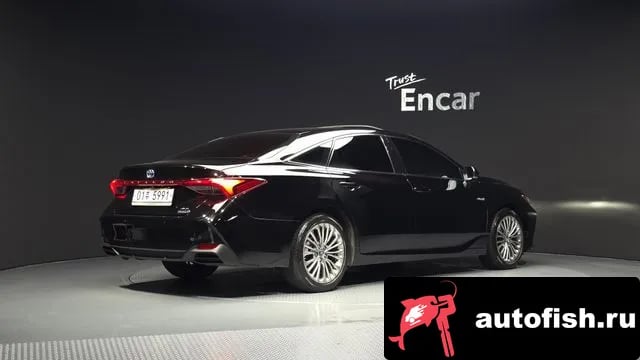 Toyota Avalon Avalon 5th Generation 2018 года - вид 2