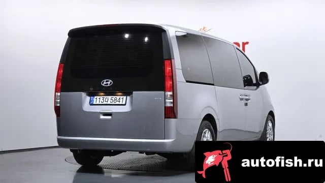 Hyundai Staria Staria 2024 года - вид 2