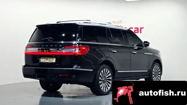 Lincoln Navigator Navigator 4th generation 2021 года - вид 2