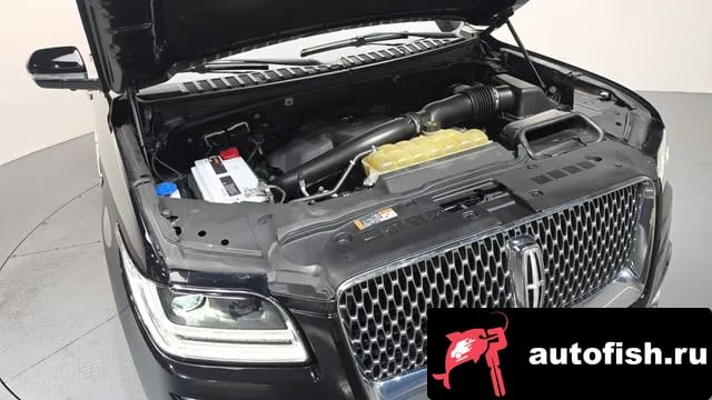 Lincoln Navigator Navigator 4th generation 2021 года - вид 6