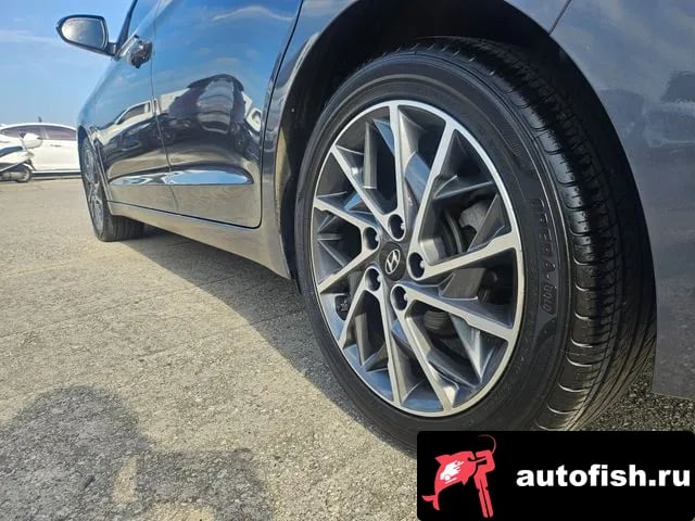 Hyundai AVANTE The New Avante AD 2019 года - вид 5