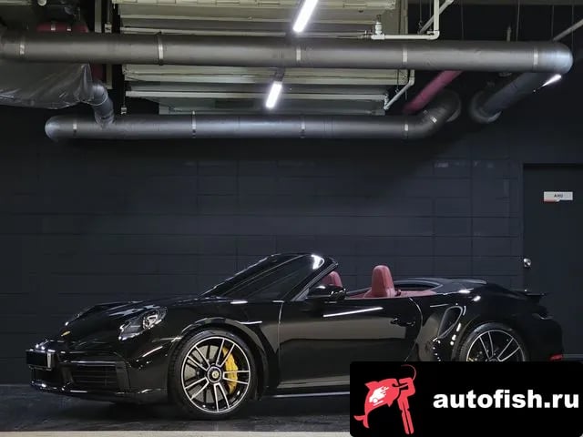 Porsche 911 911 (992) 2021 года - вид 3