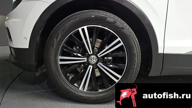 Volkswagen Tiguan Tiguan second Generation 2018 года - вид 4