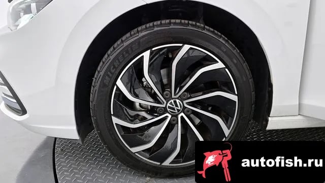 Volkswagen Golf Golf 8th Generation 2024 года - вид 5
