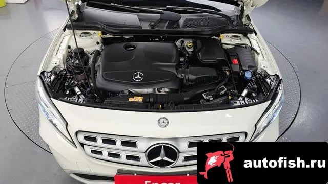 Mercedes-Benz GLA-Class GLA-Class X156 2018 года - вид 6
