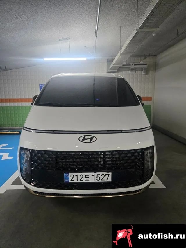 Hyundai Staria Staria 2025 года - вид 1