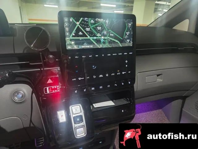 Hyundai Staria Staria 2025 года - вид 5