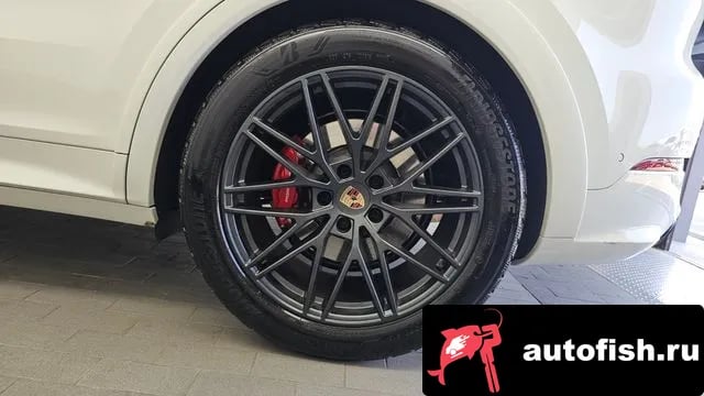Porsche Cayenne Cayenne (PO536) 2024 года - похожие автомобили