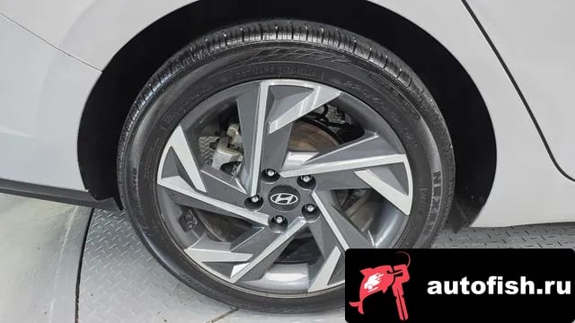 Hyundai AVANTE The New Avante (CN7) 2023 года - вид 5