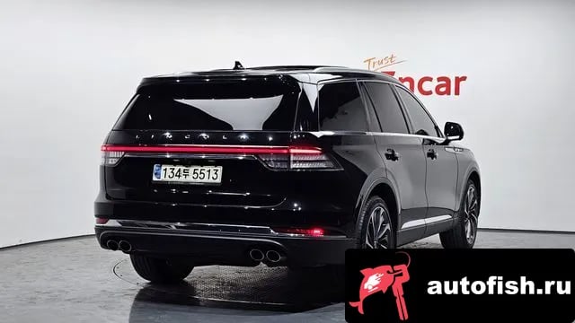 Lincoln Aviator Aviator 2nd generation 2021 года - вид 2