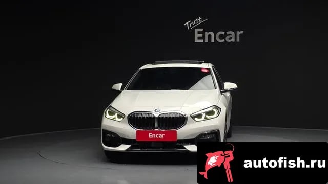 BMW 1-Series 1 Series (F40) 2020 года - вид 3