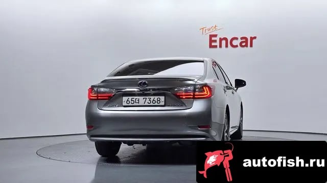 Lexus ES New ES300h 2018 года - вид 4