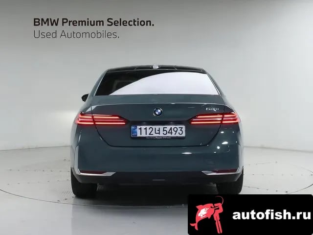 BMW 5-Series 5 Series (G60) 2025 года - вид 3