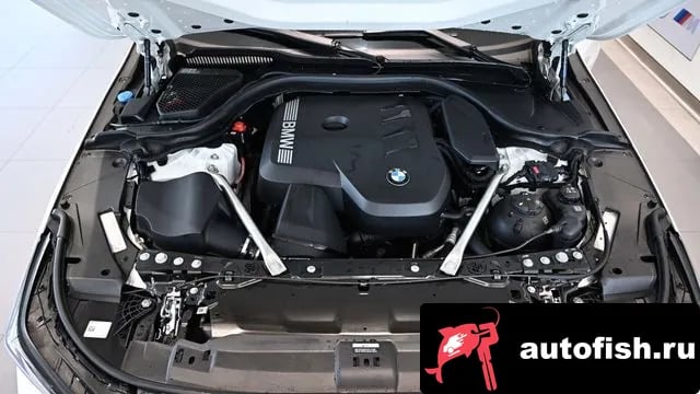 BMW 5-Series 5 Series (G60) 2025 года - вид 6