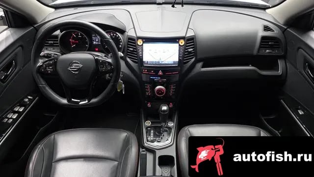 KG Mobility (Ssangyong) TIBOLI Tivoli Air 2018 года - похожие автомобили