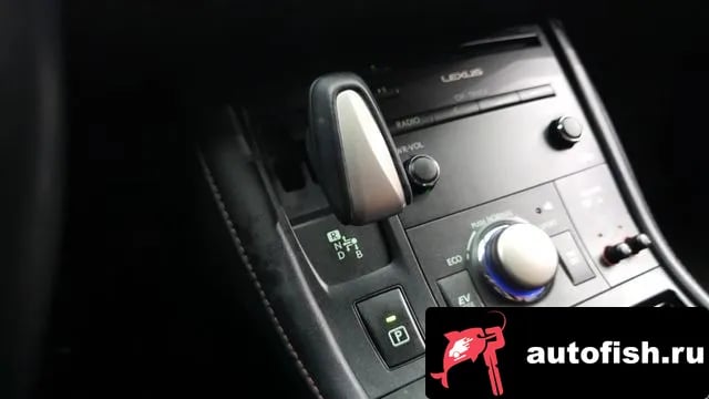 Lexus CT200h CT200h 2018 года - похожие автомобили