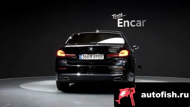 BMW 5-Series 5 Series (G30) 2021 года - вид 4