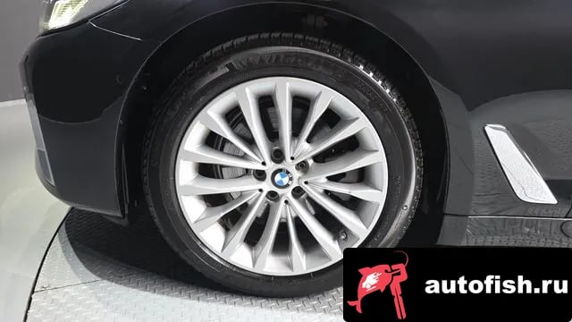 BMW 5-Series 5 Series (G30) 2021 года - вид 5
