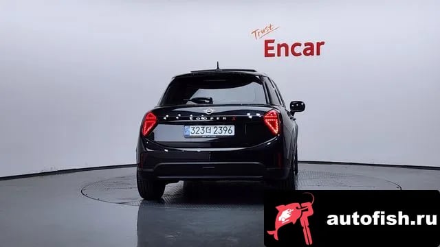 Mini Cooper Cooper S 4th Generation 2024 года - вид 4