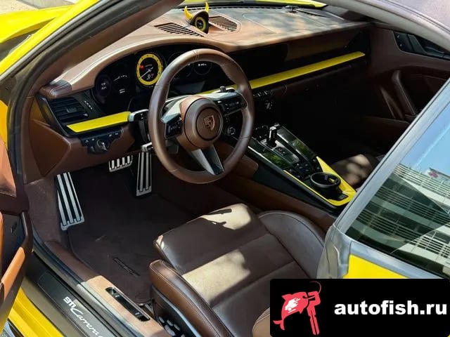 Porsche 911 911 (992) 2023 года - вид 5