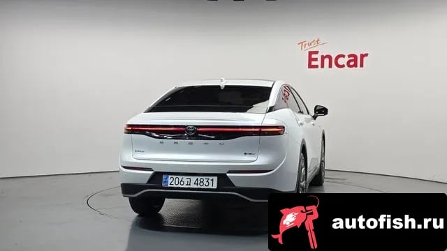 Toyota Crown Crown Crossover 2024 года - вид 4
