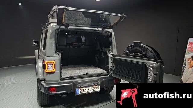 Jeep Wrangler Wrangler (JL) 2023 года - похожие автомобили