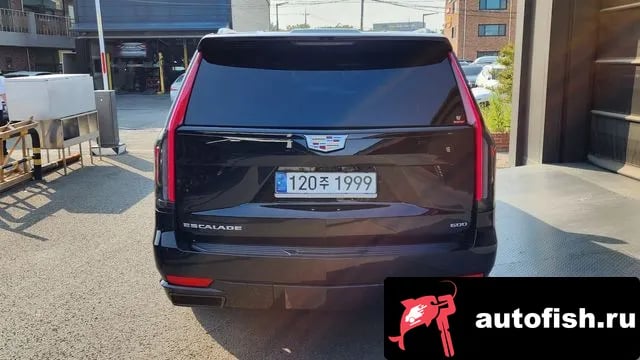 Cadillac Escalade Escalade 5th Generation 2024 года - похожие автомобили