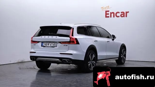Volvo V60 V60 Cross-country 2nd Generation 2021 года - вид 2