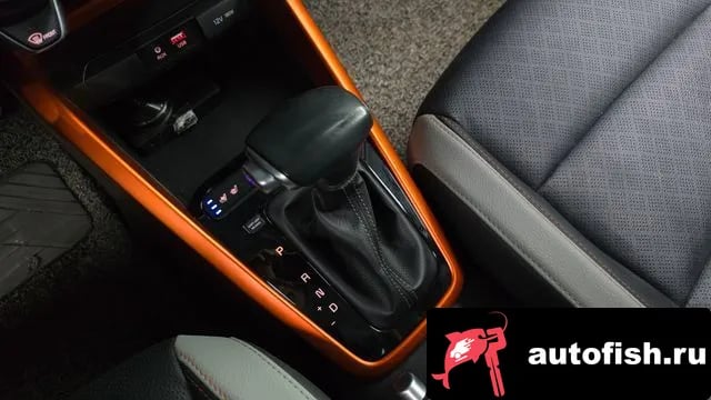 Kia Stonic Stony 2019 года - похожие автомобили