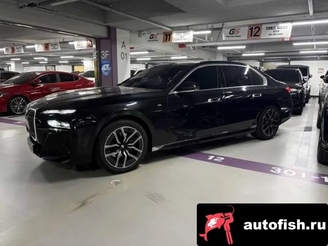 BMW 7-Series 7 Series (G70) 2025 года - вид 3